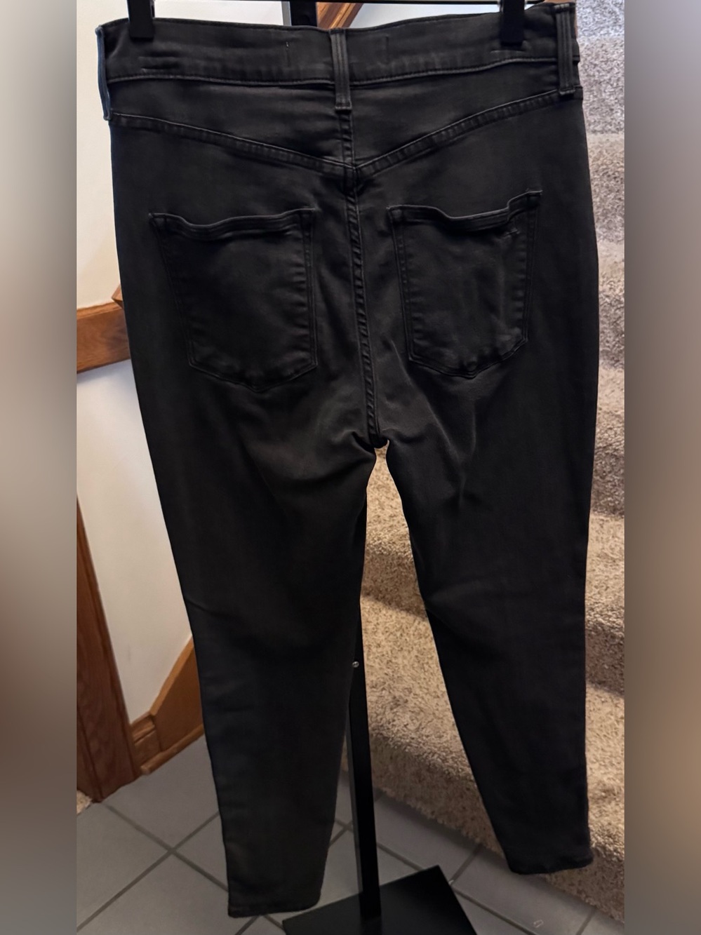 VGUC Women’s AYR “The Riser" Black ( Onyx) Denim Sz. W: 30; L: 26 - Picture 8 of 10